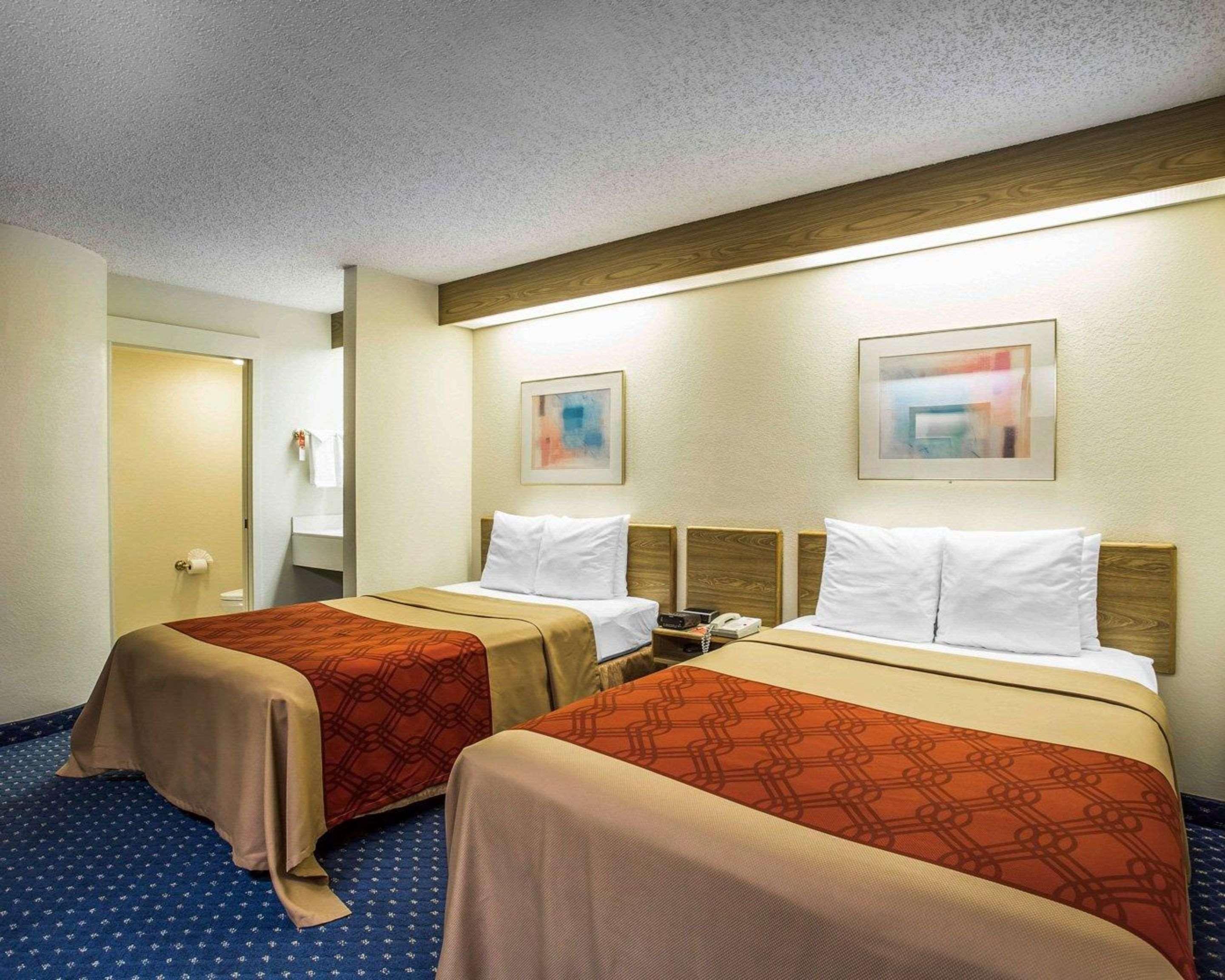 אורורה Econo Lodge Denver International Airport מראה חיצוני תמונה