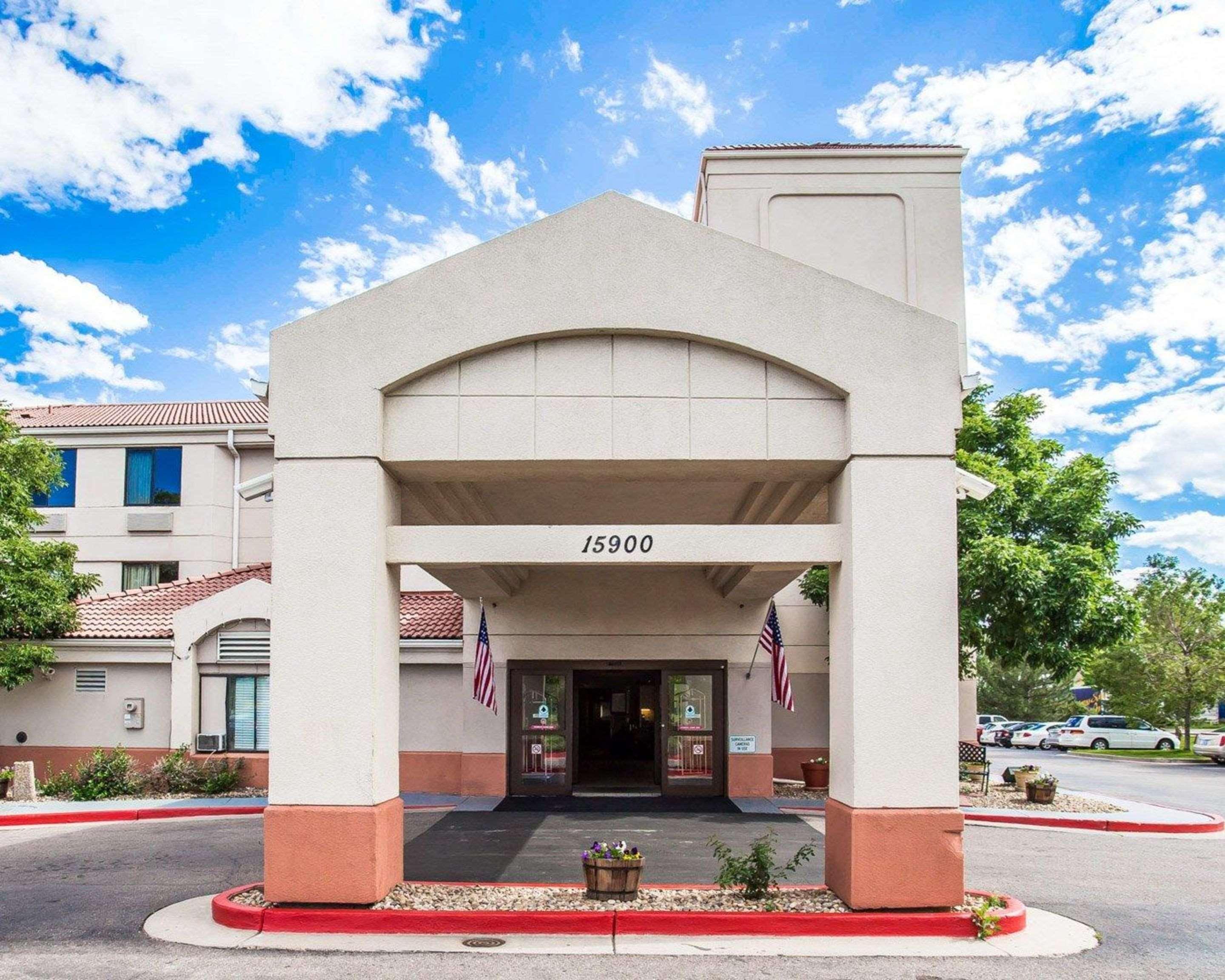 אורורה Econo Lodge Denver International Airport מראה חיצוני תמונה