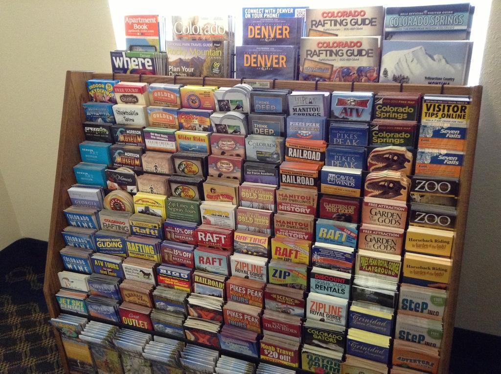 אורורה Econo Lodge Denver International Airport מראה חיצוני תמונה