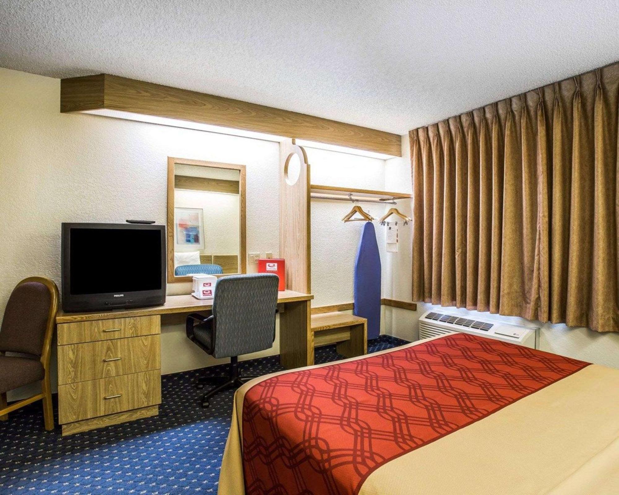 אורורה Econo Lodge Denver International Airport מראה חיצוני תמונה