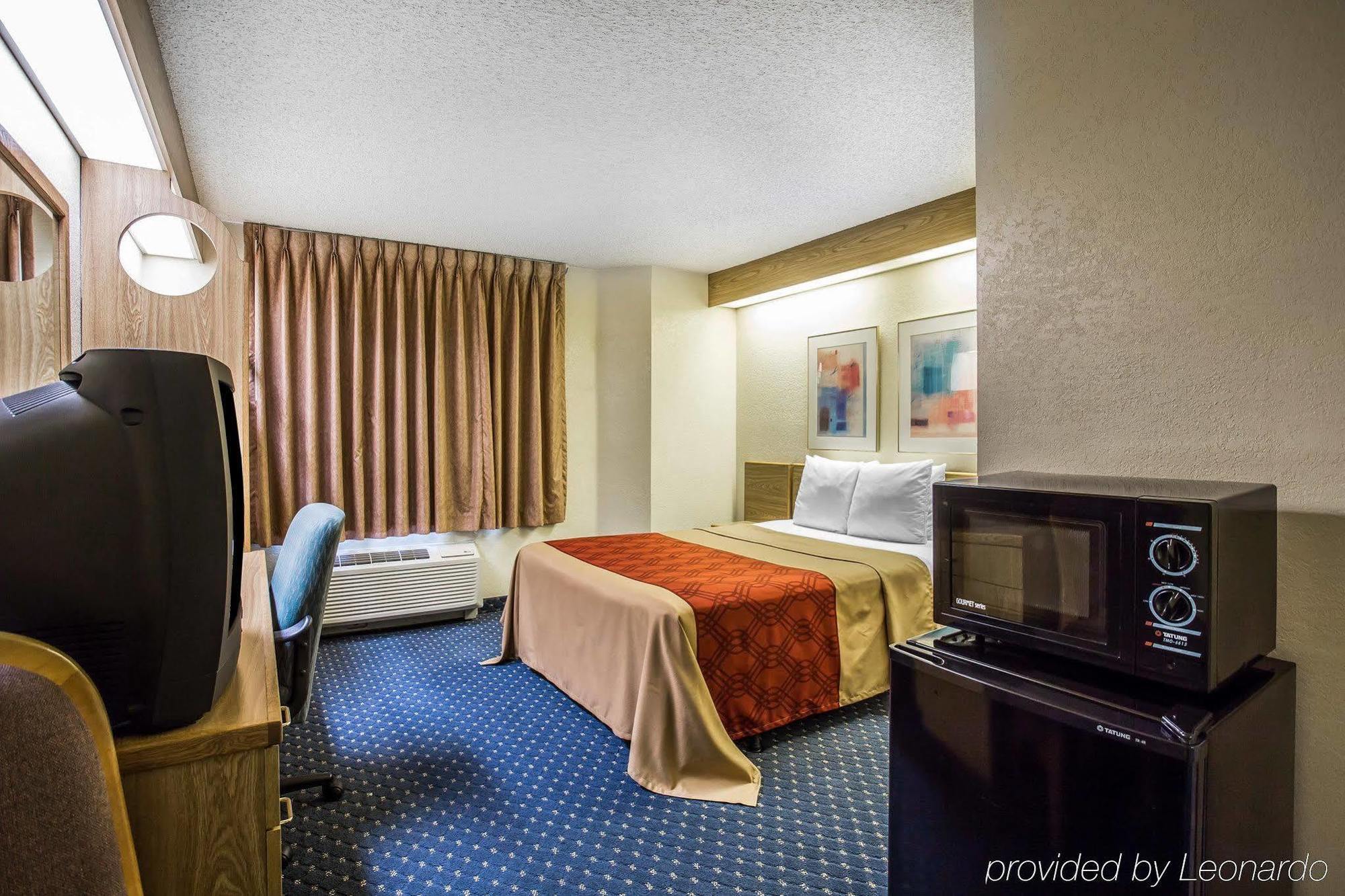 אורורה Econo Lodge Denver International Airport מראה חיצוני תמונה