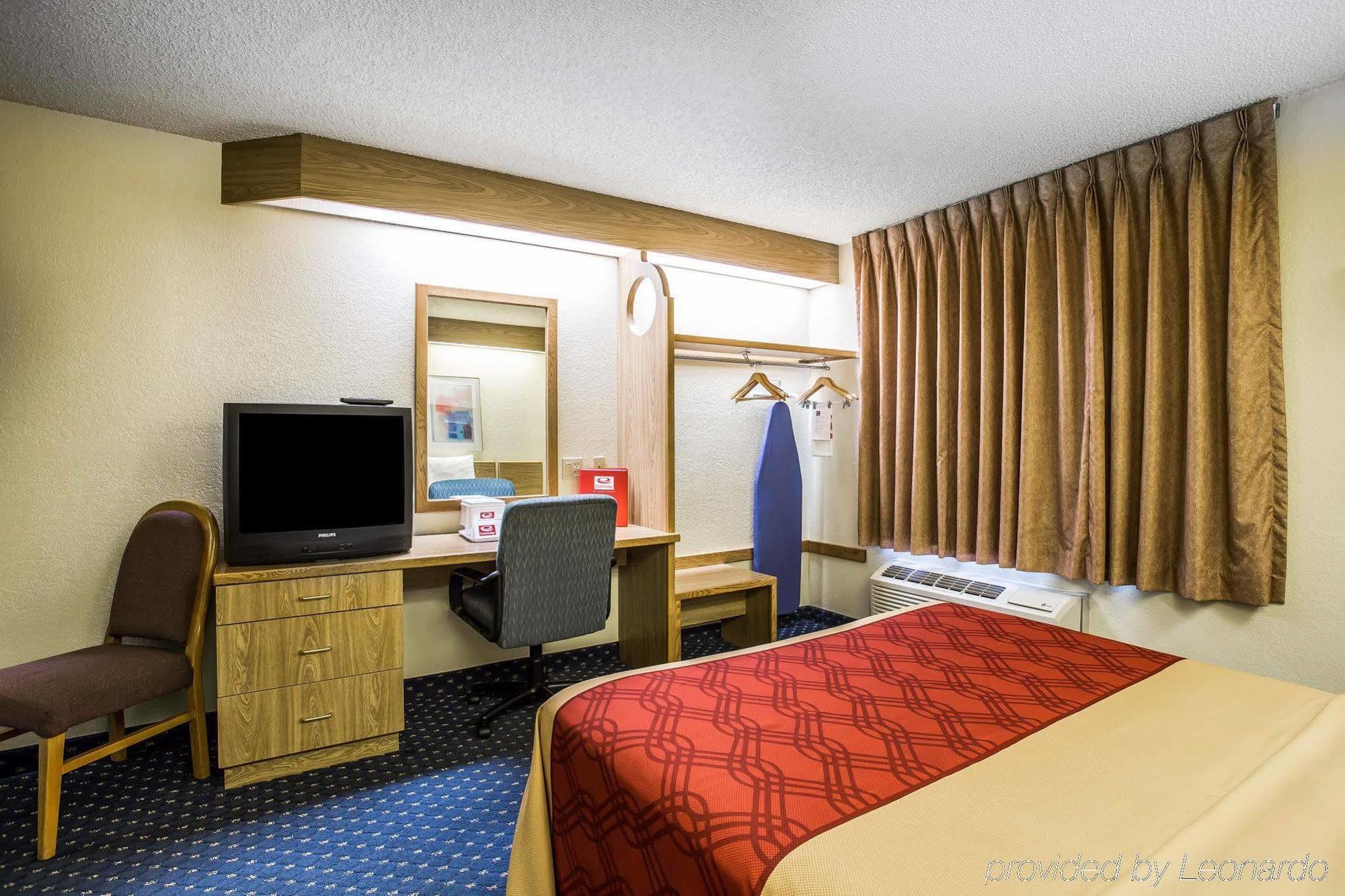 אורורה Econo Lodge Denver International Airport מראה חיצוני תמונה