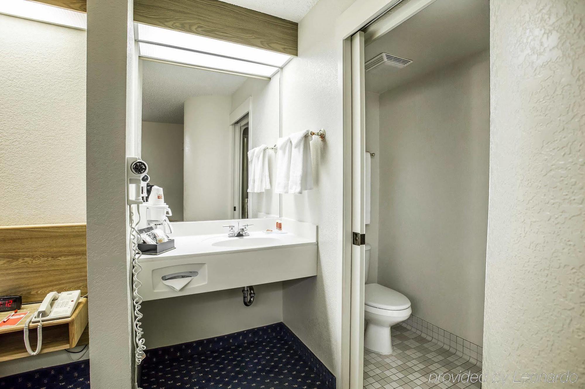 אורורה Econo Lodge Denver International Airport מראה חיצוני תמונה