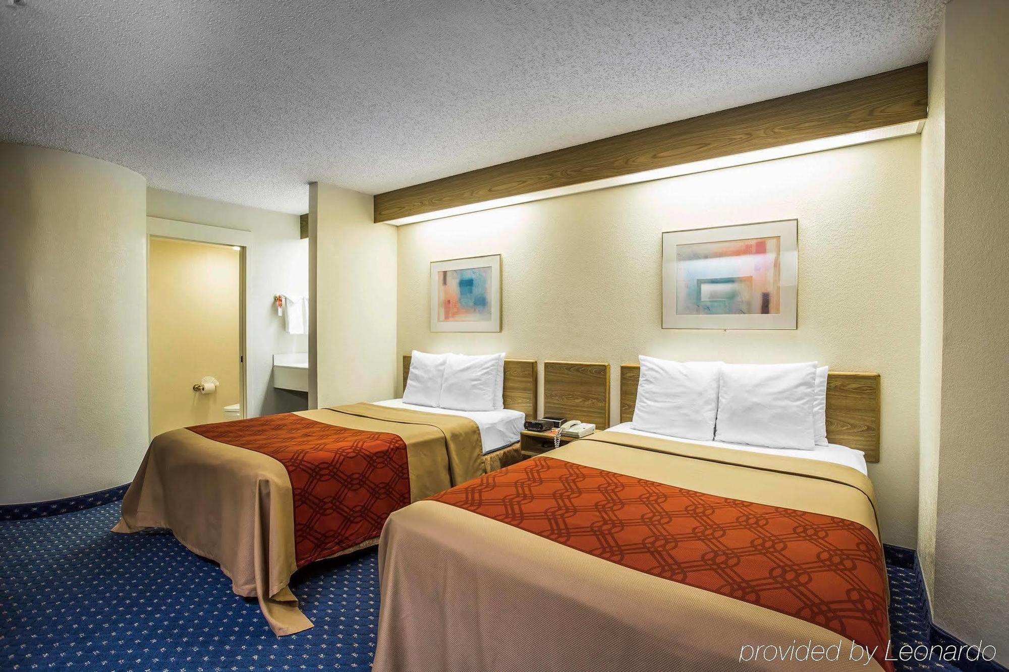 אורורה Econo Lodge Denver International Airport מראה חיצוני תמונה
